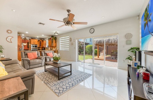 Country Walk House | Extravagant Miami House Near Everglades