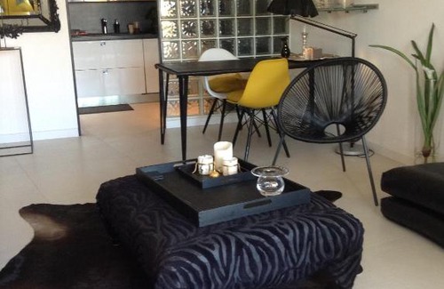 Theoule-sur-Mer Apartment | Extremely beautiful and charming apartment in a unforgettable location, recently renovated