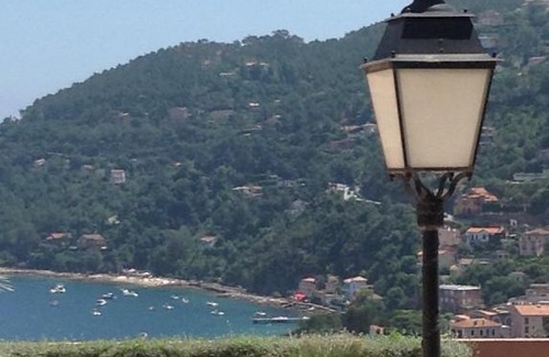 Theoule-sur-Mer Apartment | Extremely beautiful and charming apartment in a unforgettable location, recently renovated