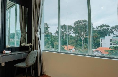 Phuong 6 Hotel | Ezity Central - Tao Dan Park