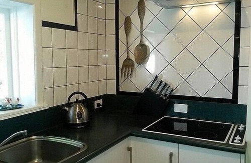 Blenheim Cottage | Ezy Walk - Blenheim Holiday Home