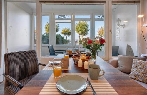 Laboe Apartment | Fördetraum,erste Reihe,Strand 20 m