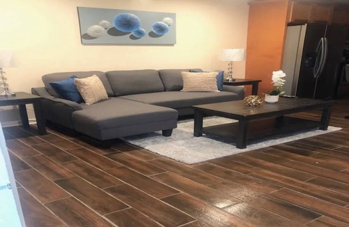 Highlands - Perkins Apartment | F-Beautiful Apartment/Customed Luxury Design Apartment F