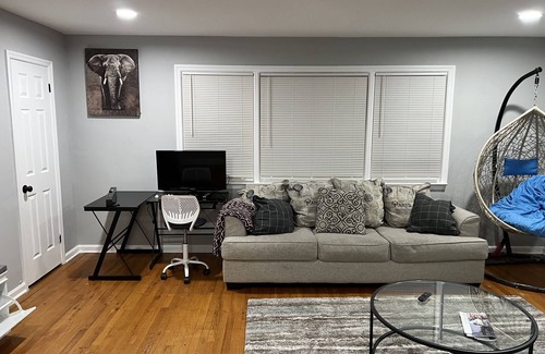 Irvington Apartment | F&S leisure apartment