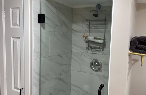 Irvington Apartment | F&S rentals