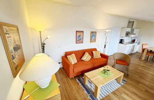 Sellin Apartment | F: Seepark Sellin-Haus Göhren Whg 523 Deichkieker with balcony - Haus Göhren Whg