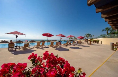 North Hotel Zone Condo | F-View & Rest Overlooking the Ocean!