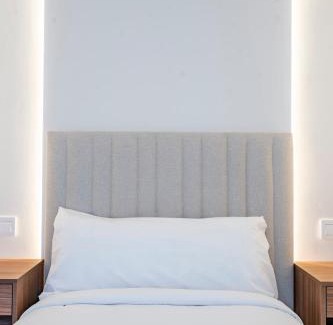 Barajas Apartment | F132 Brand new Design Apartment - Madrid Feria
