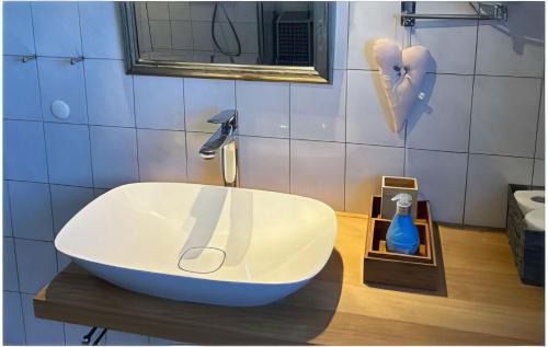 Petersdorf Apartment | F16bDG - Wohnung mit Balkon und Aussicht