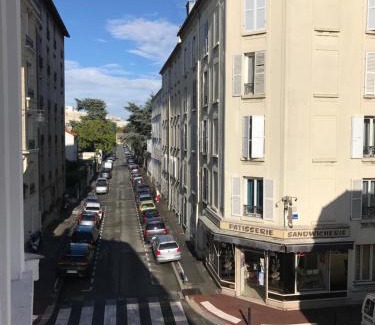 Maisons-Alfort Apartment | F2 cosy aux portes de Paris - 6 min de RER de Paris Gare de Lyon