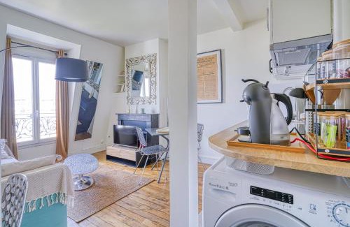 Pere Lachaise Apartment | F2 Parisien - Père Lachaise