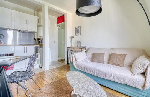 Pere Lachaise Apartment | F2 Parisien - Père Lachaise