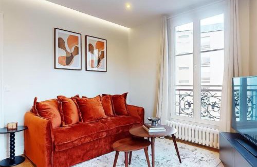 Passy Apartment | F2 Trocadero