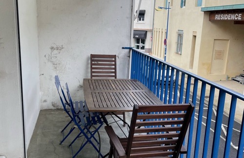 Le Grau-Du-Roi Apartment | F3 APARTMENT WITH GARAGE - SLEEPS 5 QUIET AREA, CLOSE TO THE BEACH