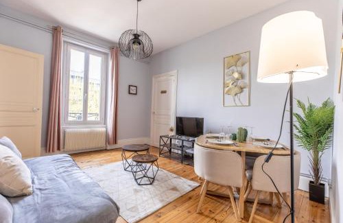 La Gare Apartment | F3 Av république avec garage (c)