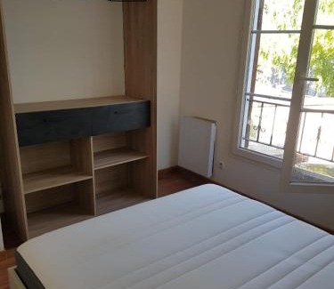 Chalons-en-Champagne Apartment | F4 dans maison au calme près du centre de Chalons en champagne