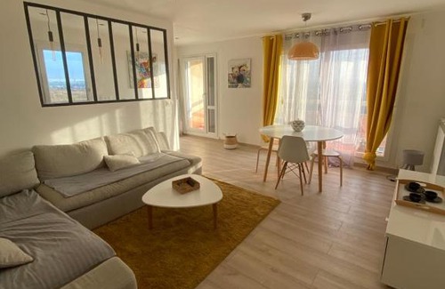 Tremblay-en-France Apartment | F4 meublé proche Aeroport CDG, PARC DES EXPO