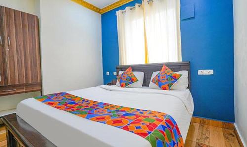 T Nagar Hotel | Fab Express Lloyd's Inn - Near Kodambakkam Railway Station