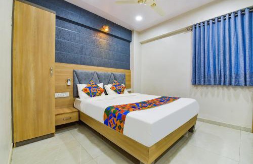 Ahmedabad Hotel | FabExpress Canada