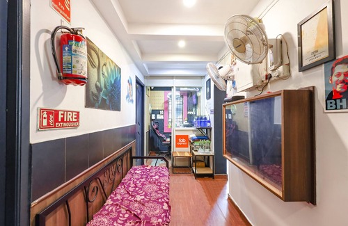 Thoraipakkam Hotel | Fabexpress India Gate