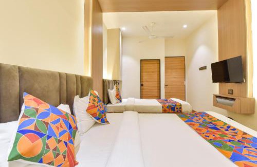 Rau Hotel | FabExpress Kesar