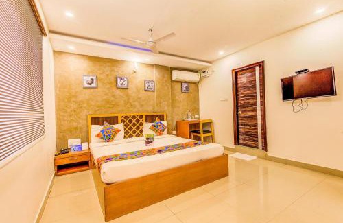 Marathahalli Hotel | FabExpress Mayuri Residency - Marathahalli