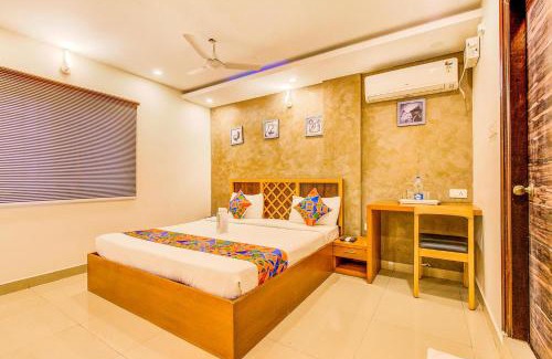 Marathahalli Hotel | FabExpress Mayuri Residency - Marathahalli