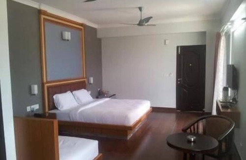 Amritsar Hotel | FabExpress RS Inn