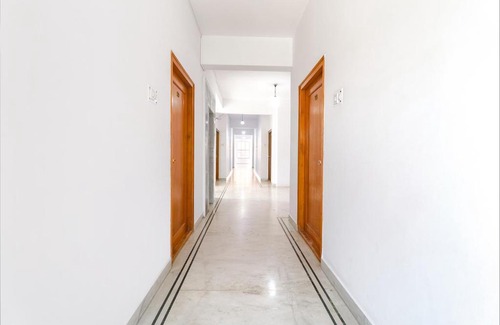 Krishnarajapura Hotel | FabExpress Sri Sathya Sai