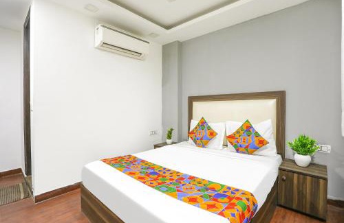 Greater Kailash Hotel | FabExpress The Arrow
