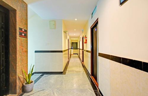 Serilingampally Hotel | FabHotel AIG Broholic - 250M from AIG Hospital, Gachibowli