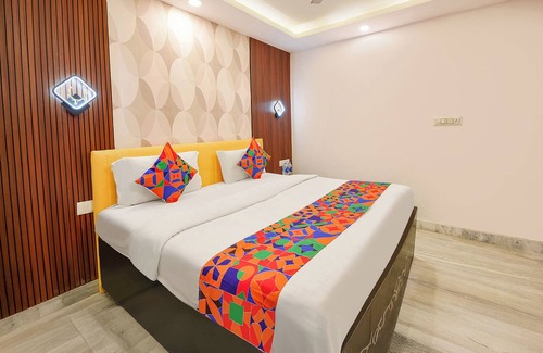 New Delhi Hotel | Fabhotel Ak Continental