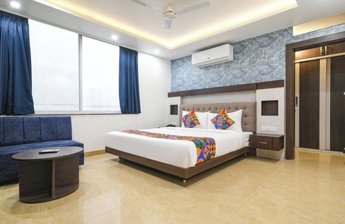 Vijay Nagar Hotel | Fabhotel Avinya