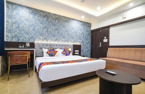 Vijay Nagar Hotel | Fabhotel Avinya