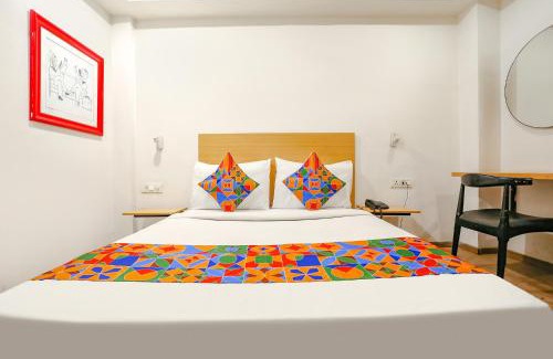 Delhi Hotel | FabHotel Blusky
