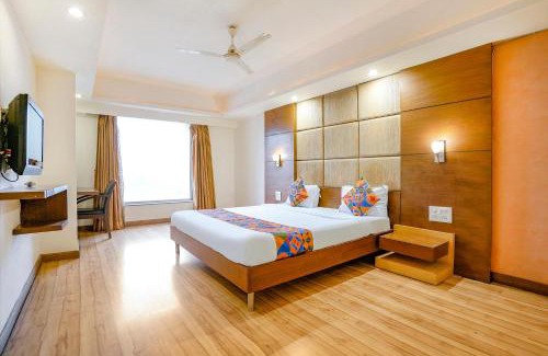 Ahmedabad Hotel | FabHotel Cambay Sapphire