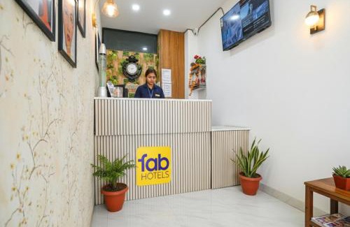 Rau Hotel | FabHotel Chirag Inn