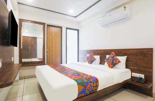 Rau Hotel | Fabhotel Empire
