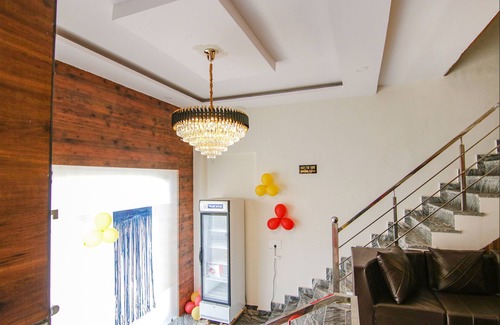 Kharar Hotel | Fabhotel Hc South Crown