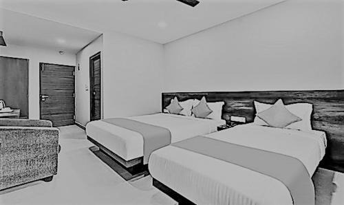 Narasapura Hotel | FabHotel Inn & Suites