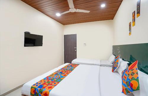Mumbai Hotel | FabHotel Kailash Park - Sakinaka Junction