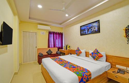 Secunderabad Hotel | FabHotel Metro - Nr Secunderabad Railway Station