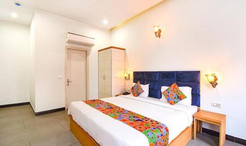 Zirakpur Hotel | FabHotel NH7