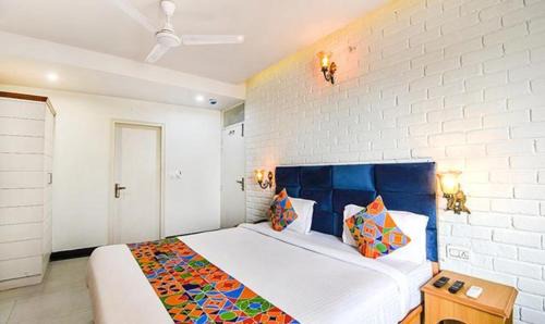 Zirakpur Hotel | FabHotel NH7