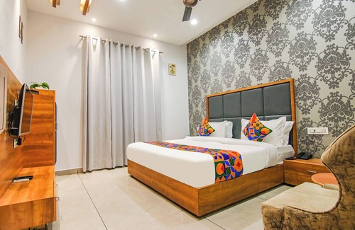 Ludhiana Hotel | Fabhotel Prime Royal Maple