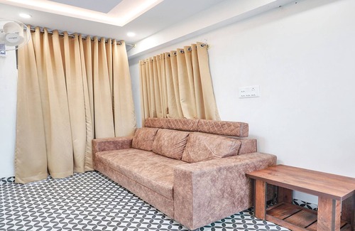 Lakshminarayana Pura Hotel | FabHotel Redmoon Suites - Near Brookefield/Marathahalli Bridge