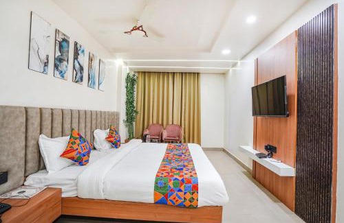 Bhojpur Hotel | FabHotel Shrinath Casa Inn