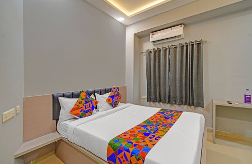 Hyderabad Hotel | Fabhotel Smart