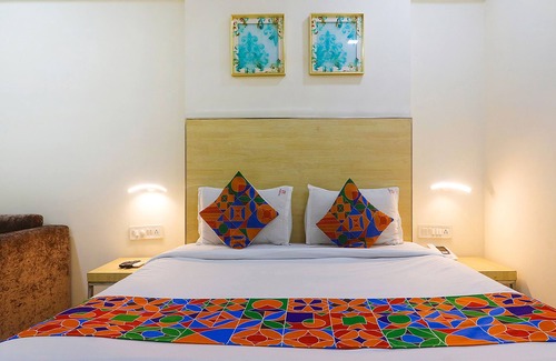 Vijayawada Hotel | Fabhotel Swarnas