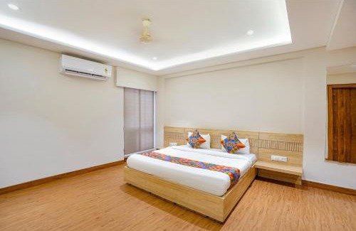 Khattalwada Hotel | FabHotel White Pearl